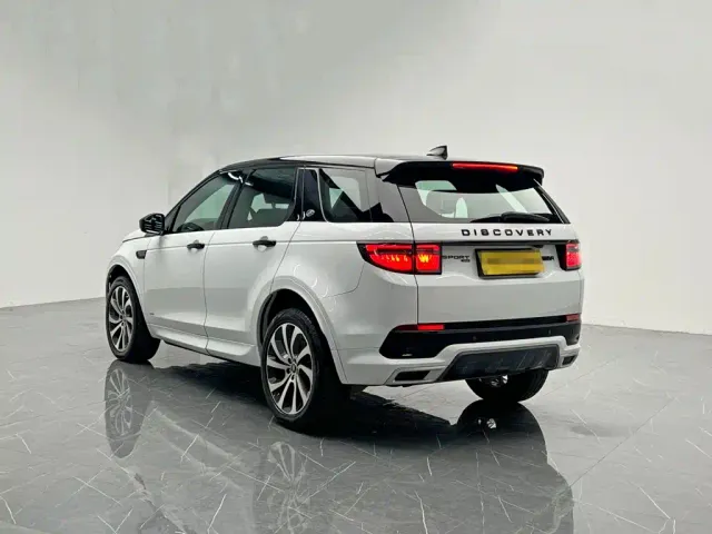 Land Rover Discovery Sport — Фото автомобиля 4