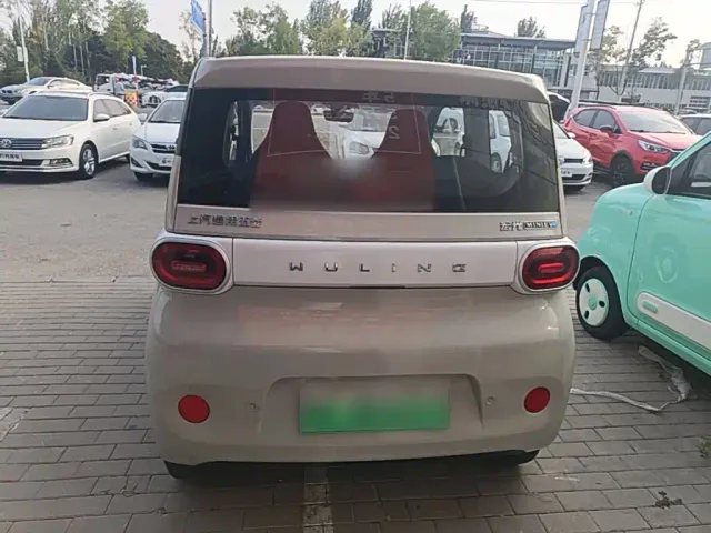 Wuling Hongguang Mini EV — Фото автомобиля 5