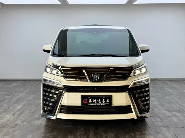 Toyota Vellfire — Фото автомобиля 3