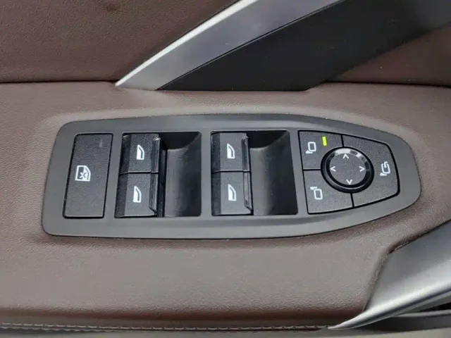 BMW X1 — Фото автомобиля 9