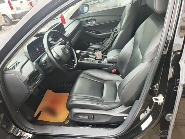 Honda Accord — Фото автомобиля 14