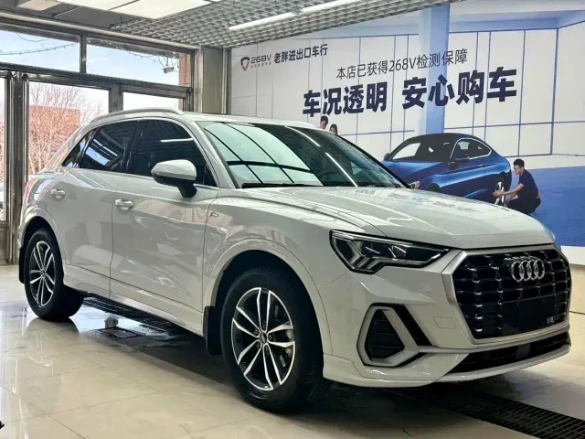 Audi Q3 — Фото автомобиля 3