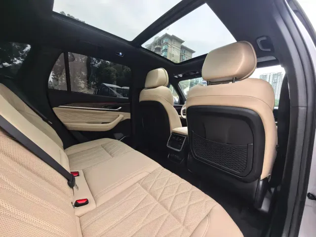 Geely Xingyue L — Фото автомобиля 11