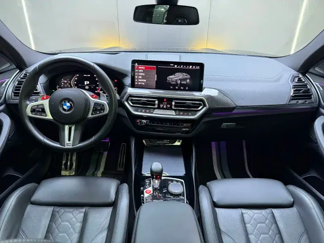 BMW X4 M — Фото автомобиля 3