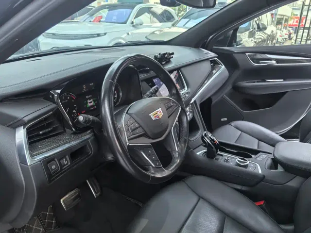 Cadillac XT5 — Фото автомобиля 6
