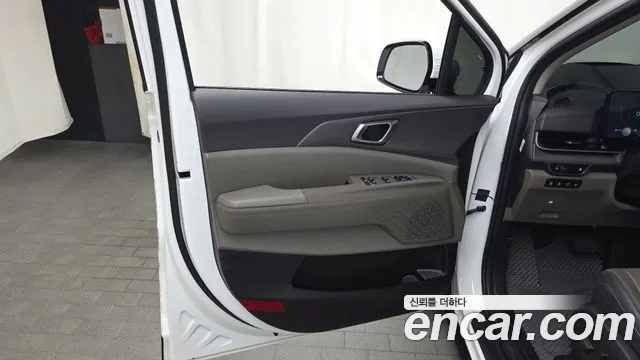 Kia Canival Новый Carnival 4 поколение Дизель 7 мест Noblesse — Фото автомобиля 24
