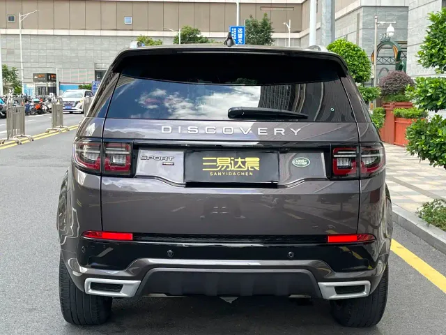 Land Rover Discovery Sport — Фото автомобиля 5