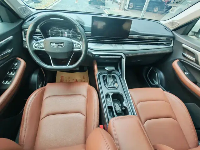 Geely Vision X6 — Фото автомобиля 7