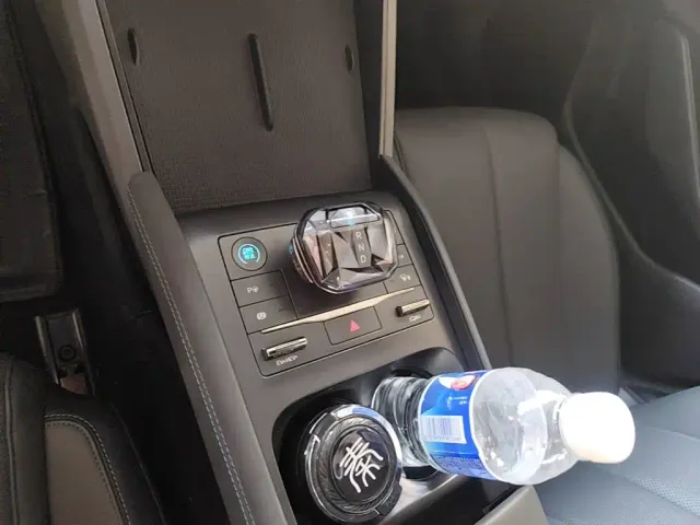 BYD Qin L — Фото автомобиля 13