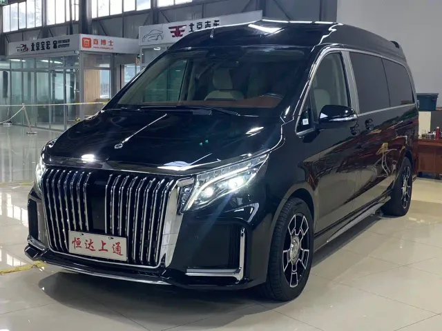 Mercedes-Benz V-Class — Фото автомобиля 2