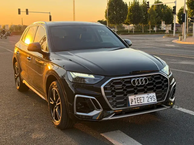 Audi Q5L — Фото автомобиля 3