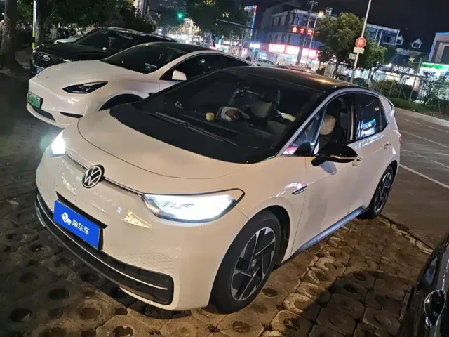 Фотография автомобиля — Volkswagen ID.3