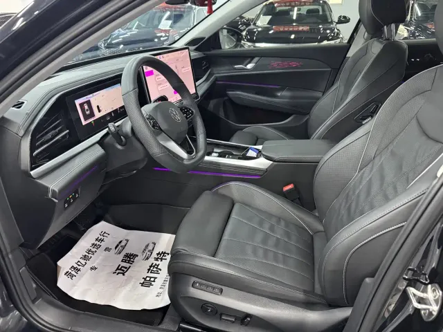 Volkswagen Passat — Фото автомобиля 4