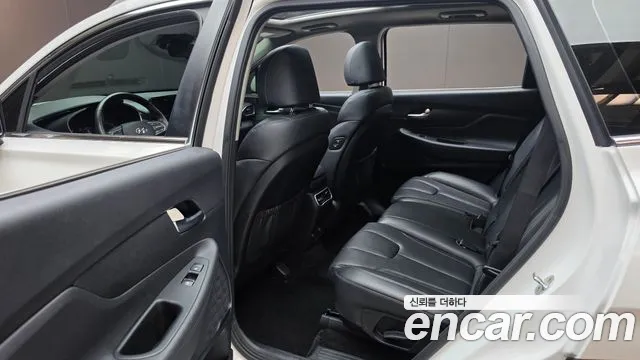 Hyundai Santa Fe New — Фото автомобиля 18