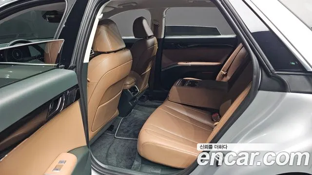 Hyundai Grandeur GN7 — Фото автомобиля 11