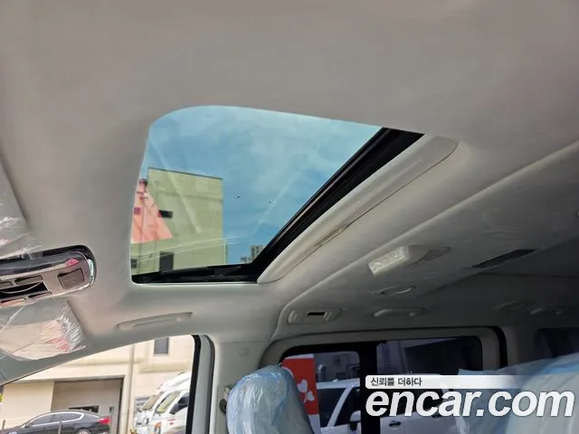 Hyundai Staria — Фото автомобиля 10