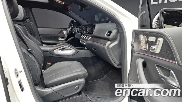 Mercedes-Benz GLE-Class — Фото автомобиля 11