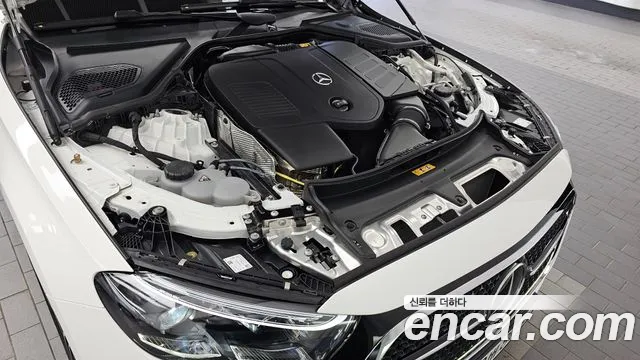 Mercedes-Benz E-Class W214 — Фото автомобиля 9