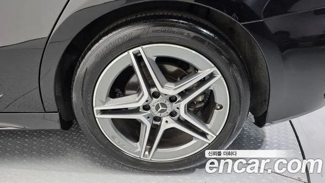 Mercedes-Benz A-Class — Фото автомобиля 20