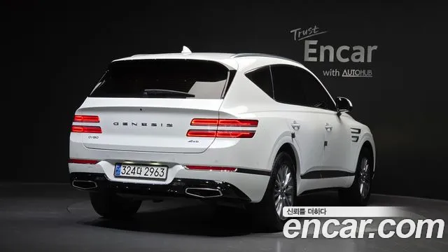 Фотография автомобиля — Genesis GV80 2.5T Бензин AWD