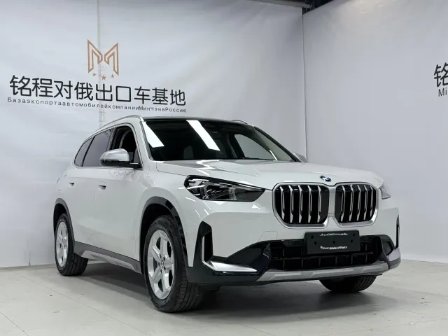BMW X1 — Фото автомобиля 3