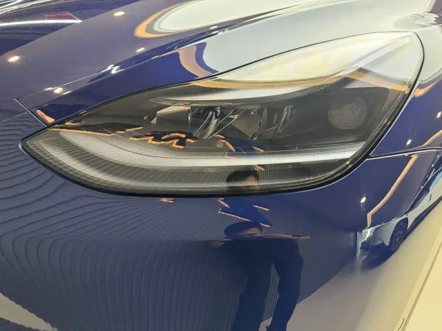 Tesla Model Y — Фото автомобиля 5