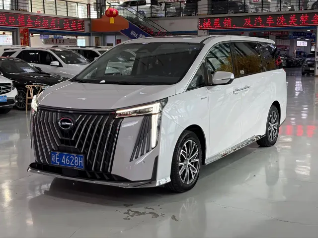 Фотография автомобиля — GAC Trumpchi M8