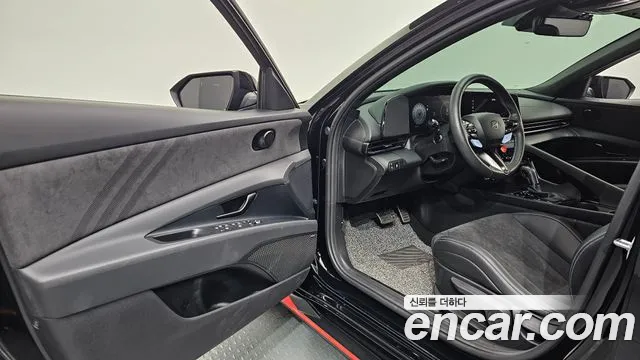 Hyundai Avante CN7 — Фото автомобиля 15