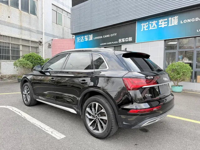 Audi Q5L — Фото автомобиля 4