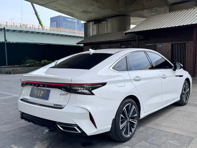 Chery Arrizo 8 — Фото автомобиля 7