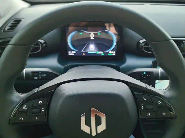 Leapmotor T03 — Фото автомобиля 13