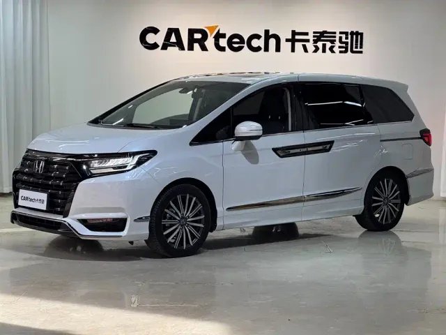 Фотография автомобиля — Honda Elysion