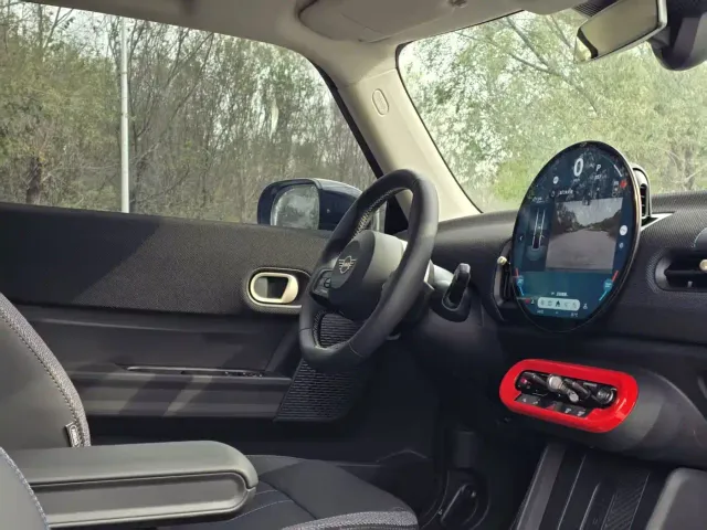 MINI Hatch — Фото автомобиля 6