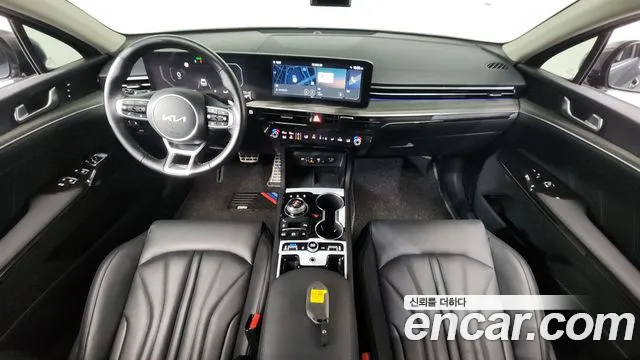 Kia K5 Generation 3 — Фото автомобиля 7