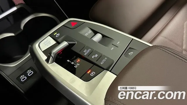 BMW X1 U11 — Фото автомобиля 9