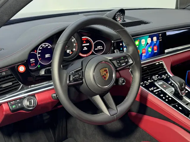 Porsche Panamera — Фото автомобиля 16