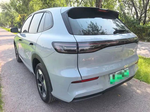 Geely Galaxy E5 — Фото автомобиля 8