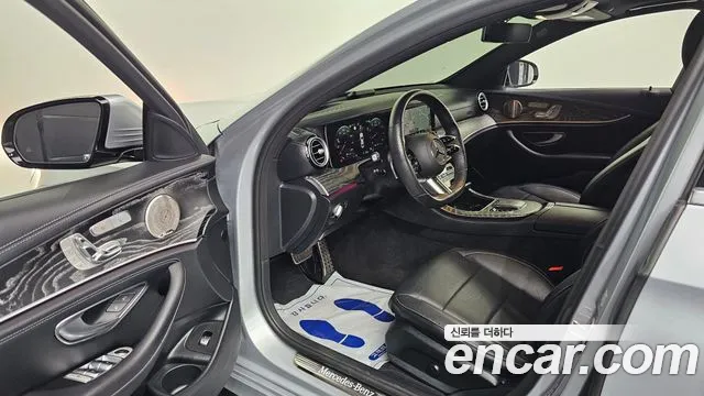 Mercedes-Benz E-Class E-класс W213 — Фото автомобиля 9