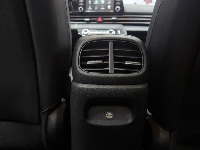 Hyundai Elantra — Фото автомобиля 20