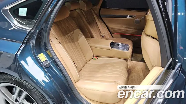 Genesis G80 Бензин 3.5 турбо AWD — Фото автомобиля 10