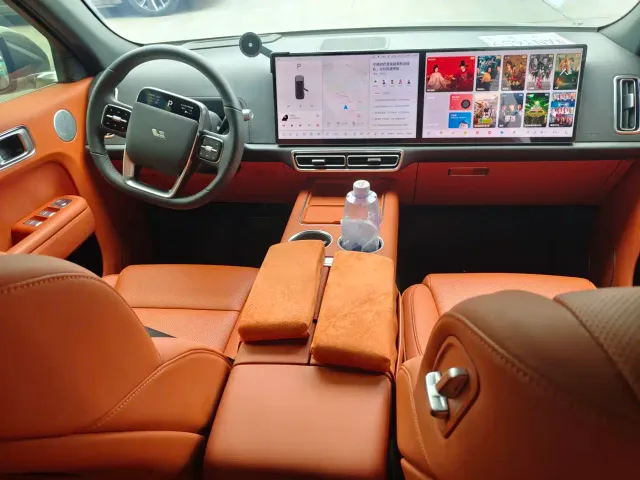 Li Auto L7 — Фото автомобиля 6