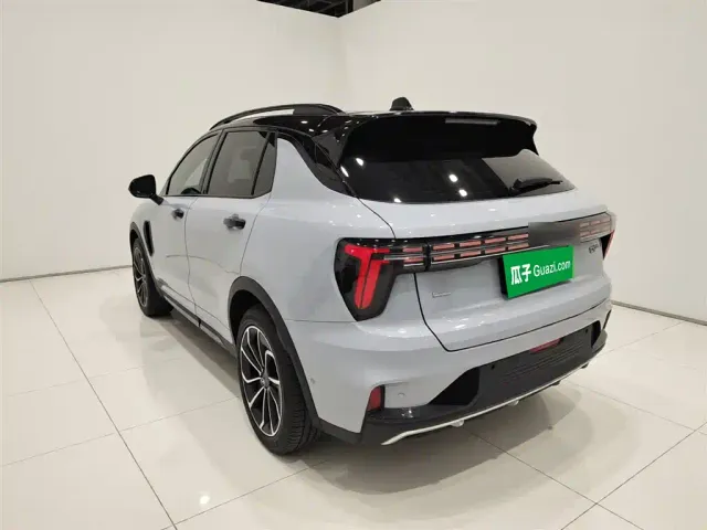Lynk & Co 01 — Фото автомобиля 22