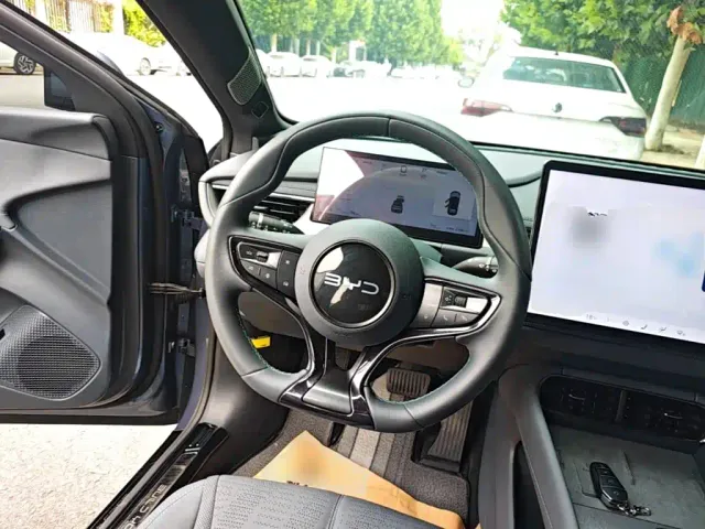 BYD Seal 06 GT — Фото автомобиля 6