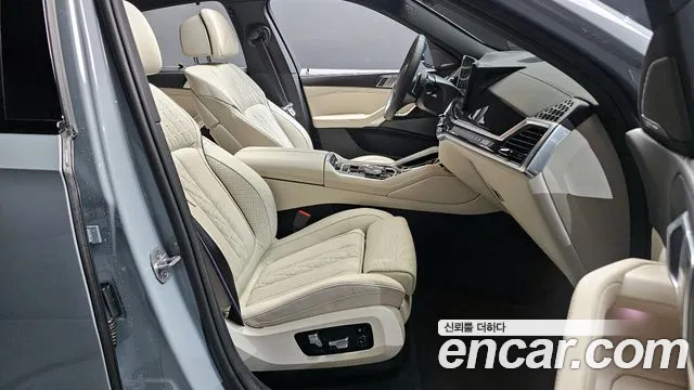 BMW X6 — Фото автомобиля 26