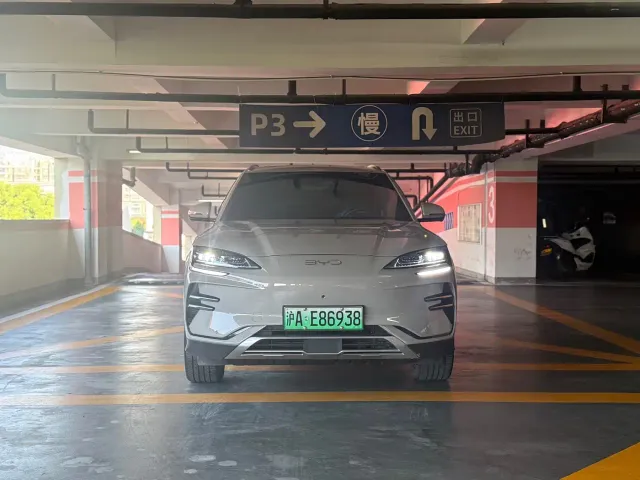 BYD Song PLUS — Фото автомобиля 2