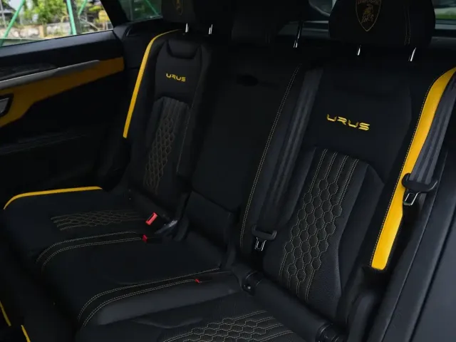Lamborghini Urus — Фото автомобиля 8