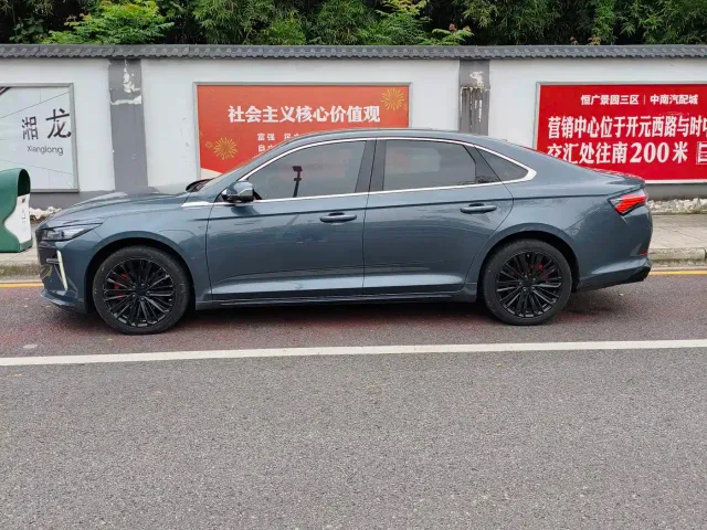 Geely Xingrui — Фото автомобиля 4