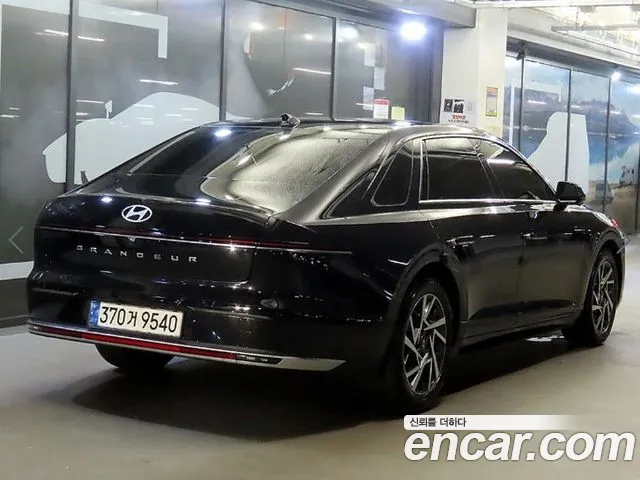 Hyundai Grandeur GN7 — Фото автомобиля 4