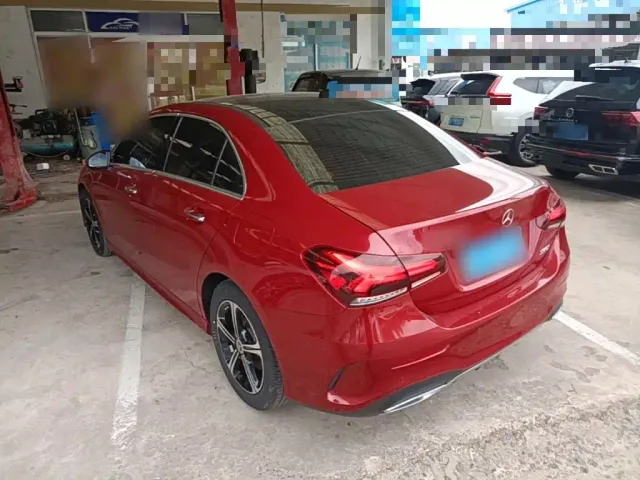 Mercedes-Benz A-Class — Фото автомобиля 4