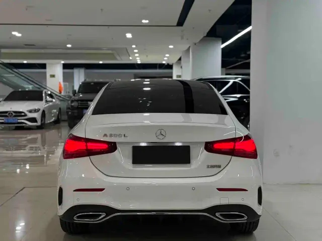 Mercedes-Benz A-Class — Фото автомобиля 4